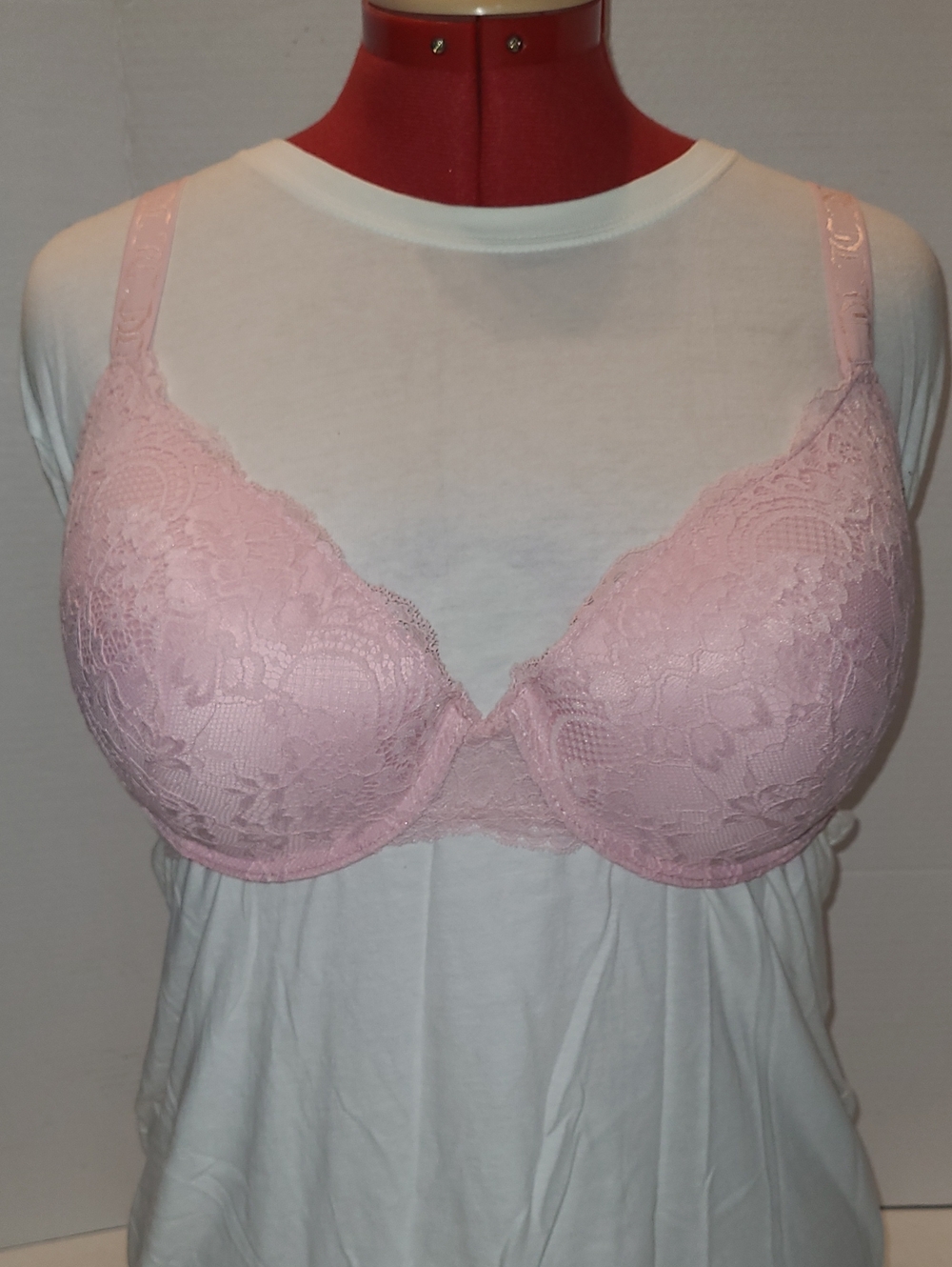 Juicy Couture Pink Lace Underwire Bra 40C